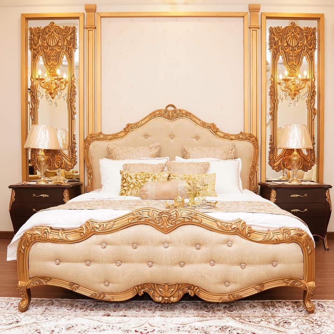 Crown Wing Bed Set