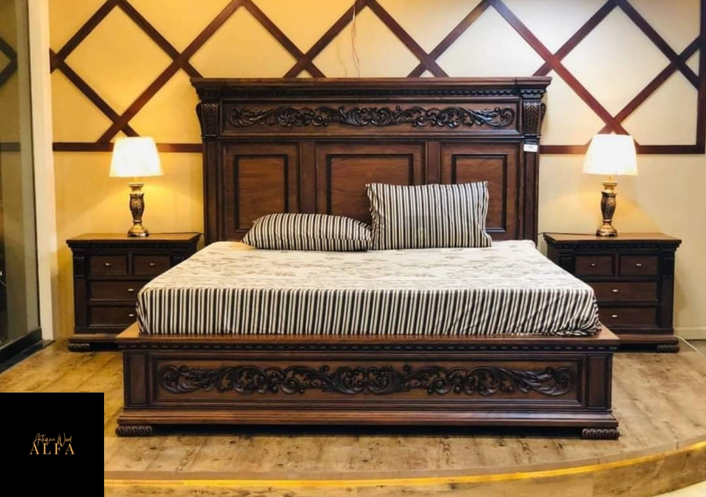 Wooden Side Carving Bedset